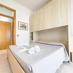 Holiday home Casa Lucrezia